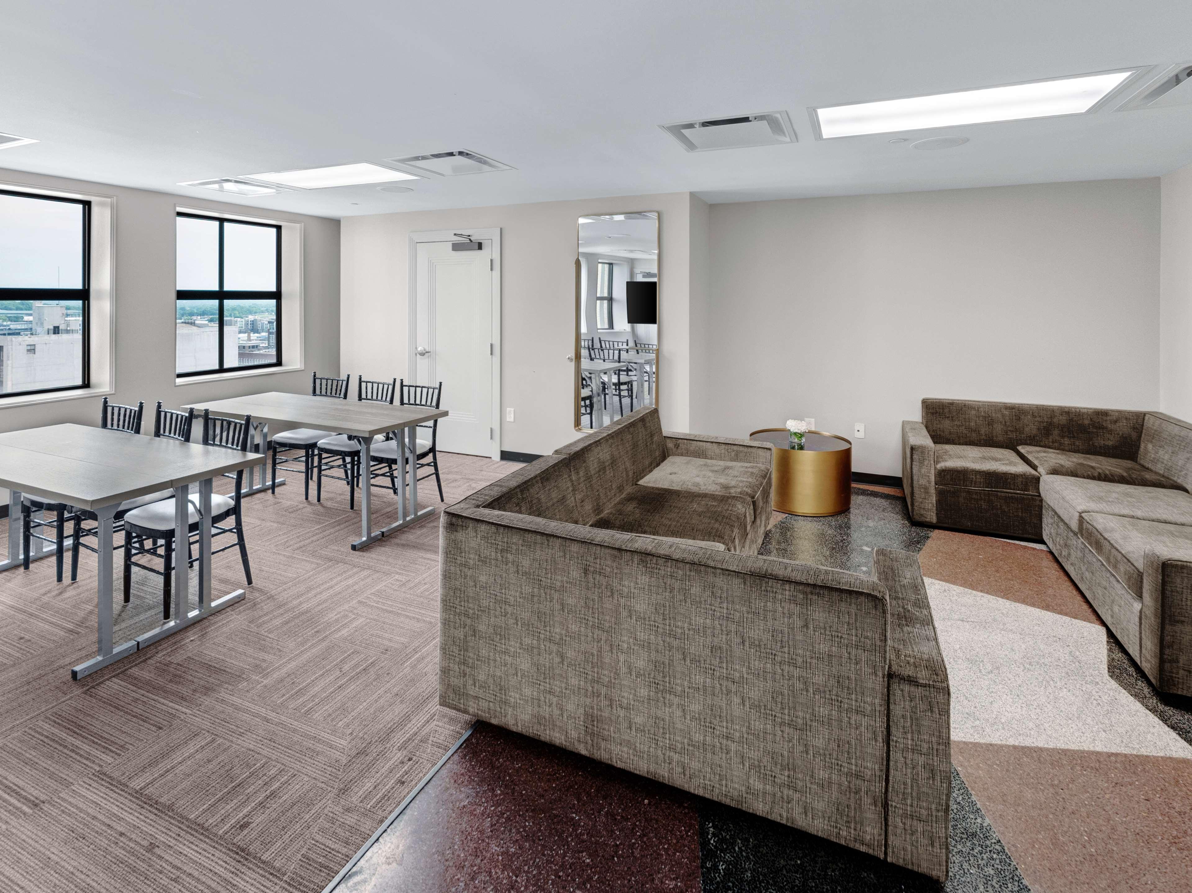 Tulsa Club Hotel Curio Collection By Hilton Εξωτερικό φωτογραφία