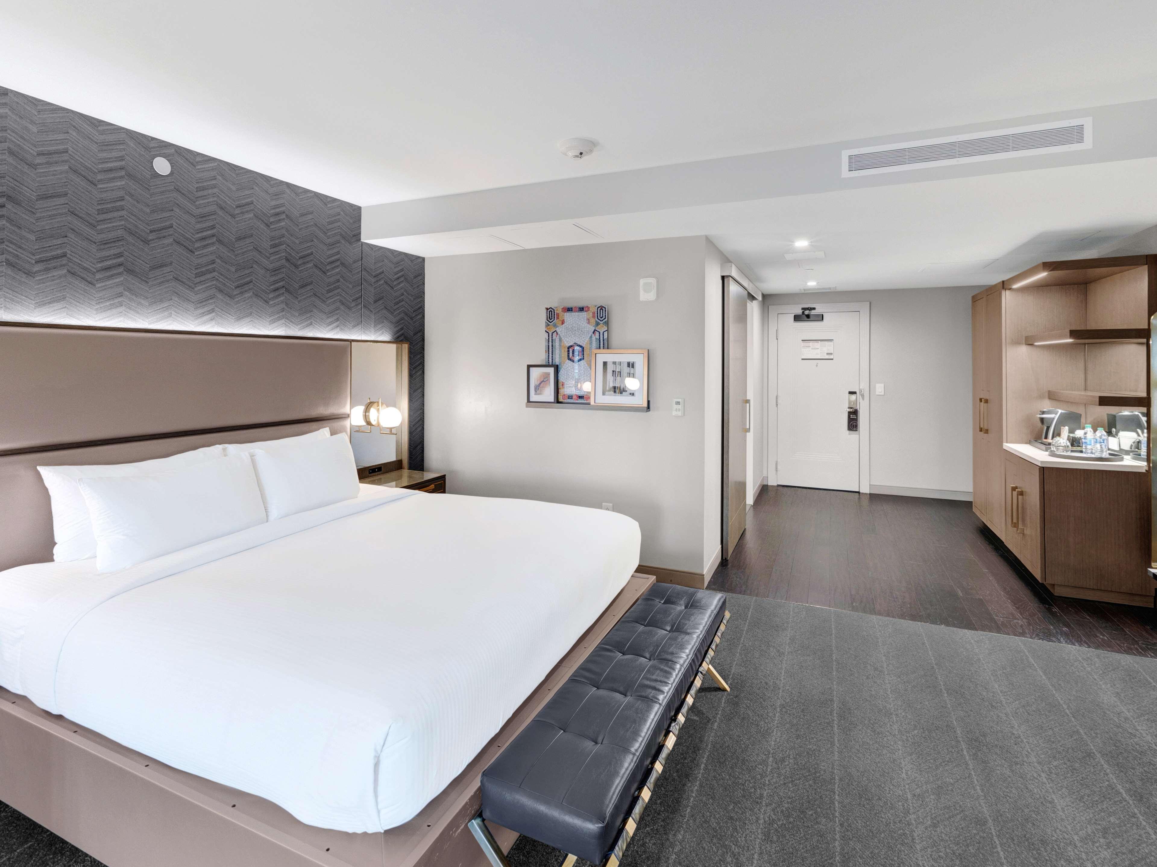 Tulsa Club Hotel Curio Collection By Hilton Εξωτερικό φωτογραφία