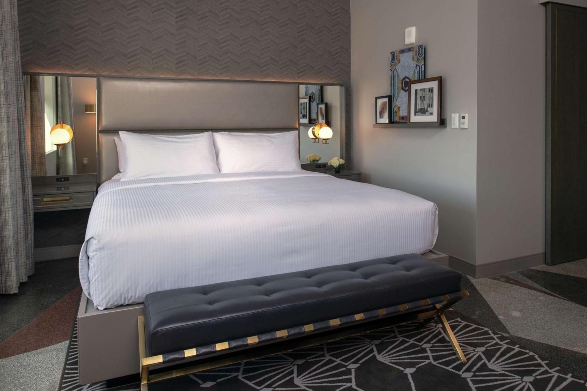 Tulsa Club Hotel Curio Collection By Hilton Εξωτερικό φωτογραφία
